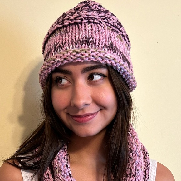 Hat/Neckwarmer Set. NWOT - Picture 1 of 7